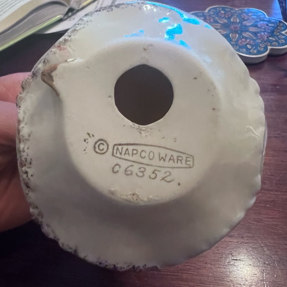 Antique Napco ware figurine - Picture 5 of 6